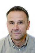 Porträttbild på Stefan Björkman